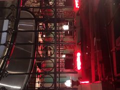 -沪小胖小龙虾(淮海中路旗舰店)