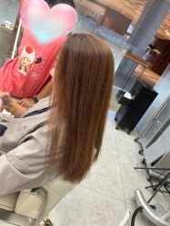 -PE SALON