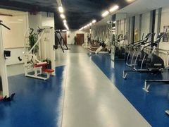 -美格菲健身(外滩店)