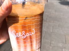 冰拿铁-Seesaw Coffee(上生新所店)