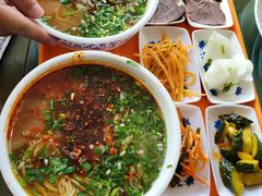 -吾穆勒蓬灰牛肉面·清真(北滨河中路店)