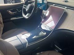 -上海德星奔驰(江杨南路店)