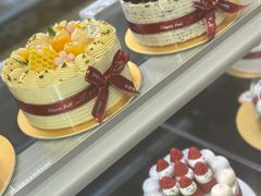 -花花卷卷·鲜食蛋糕(静安久光百货店)