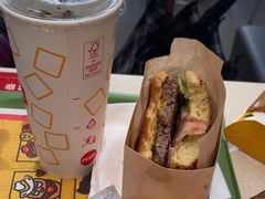 -麦当劳(深圳北站高铁店)