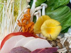 -享月汤皇·海鲜小火锅·聚会(曲江创意谷店)