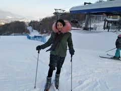 -亚布力新体委滑雪场