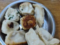 -黄阿姨锅贴大王(万航渡路店)