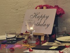 -Mark&Mars Restaurant