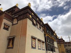 -噶丹松赞林寺