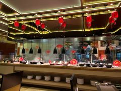 -大中华希尔顿酒店-念自助餐·嗨啤·小龙虾