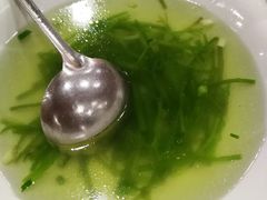 水性杨花汤-泸沽肴(泸沽湖大洛水村农村信用社旁店)