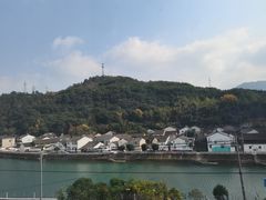 -亭下湖饭店(康岭店)