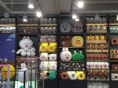 -LINE FRIENDS Garosu-gil Flagship Store