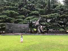 -上海市龙华烈士陵园