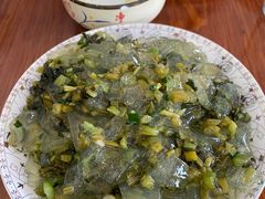 -胡子饮食店