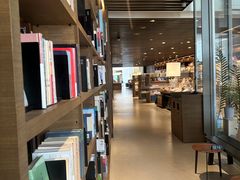 -茑屋书店(天目里店)