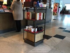 -星巴克(汤臣国贸大厦店)