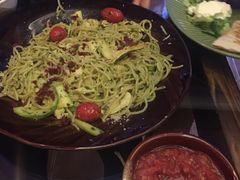 罗勒蔬菜面+鸡肉-萨尔瓦多Salvador's