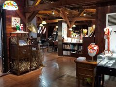 -良友书坊(安徽路店)