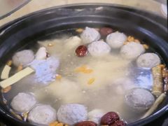 -濠轩阁特色生蚝火锅(水湾路店)