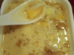 -满记甜品(巴黎春天宝山店)