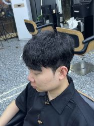 -藤野造型专业烫染接发