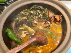 柴火稻香鱼-吃饭皇帝大土家民族菜(正大广场店)