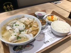 -渔语鱼酸菜鱼新川菜(万象城店)