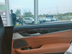 -上海宝宁宝马4S店