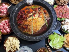 -重庆故事姊妹老火锅(财经学院店)