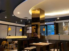 大堂-必胜客(金高店)