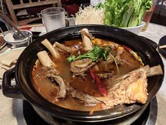 羊大骨棒战斧羊排组大锅-沪小胖小龙虾(淮海中路旗舰店)