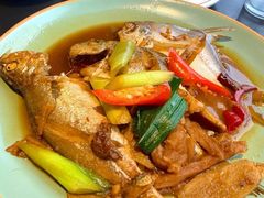 -鑫悦楼煎蟹·16年海鲜大排档