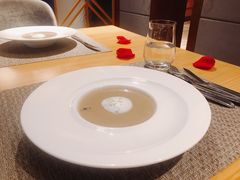 奶油蘑菇汤-香樟花园法式铁板烧(恒隆广场店)