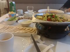 -天外天美食广场(哈尔滨路店)