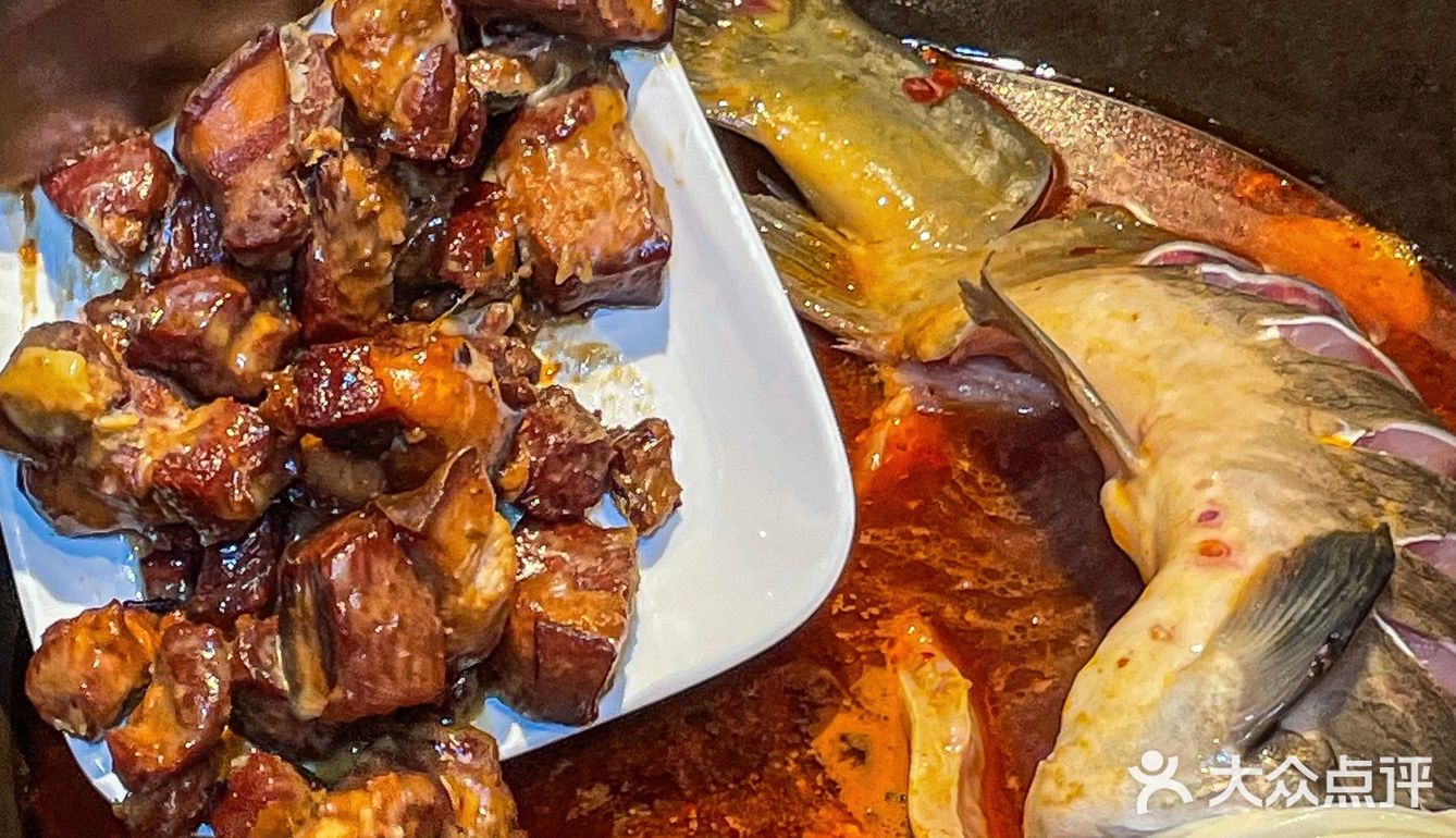 又发现一家好吃的东北铁锅炖‼️香起飞了