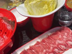 -醉董牛川派鲜肉自选火锅(烟台店)