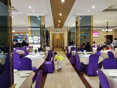 大堂-向塘土鸡总店(八一广场店)