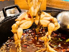 -鸿顺老铁锅美蛙鱼府(解放碑店)
