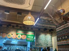 -云阿蛮云南生烫牛肉米线(奉贤路店)