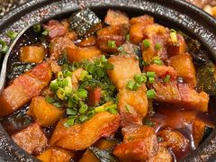 砂锅焗红烧肉-情妹耙泥鳅·江湖川菜(科华店)