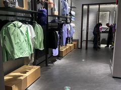 -ARC'TERYX始祖鸟(北京王府中环店)