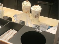 -茶颜悦色(金茂览秀城LG层外街店)