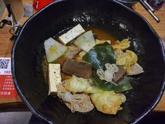 -万记麻辣烫国展总店