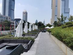 -UNI UNI(环亚凯瑟琳店)