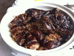 八府香鸭-八府香鸭·啫啫煲(华山路店)