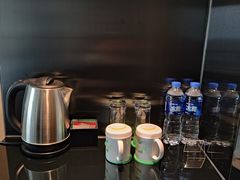 -上海虹桥西郊假日酒店