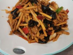 鱼香肉丝-四妹餐厅(玫瑰街店)