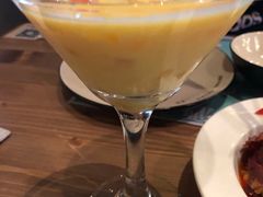 杨枝甘露-临界音乐酒馆·小龙虾·江湖菜(华熙LIVE·鱼洞店)