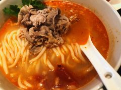 酸汤肥牛米线-港丽餐厅(高德置地店)